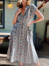 Load image into Gallery viewer, VINTAGE 1960S COTTON DAY DRESS
