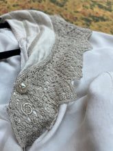 Load image into Gallery viewer, VINTAGE LACE TRIM PEARL BUTTON BLOUSE
