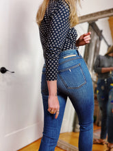 Load image into Gallery viewer, MODERN STELLA MCCARTNEY SUPERHERO JEAN

