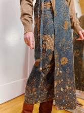 Load image into Gallery viewer, VINTAGE WRAP SKIRT
